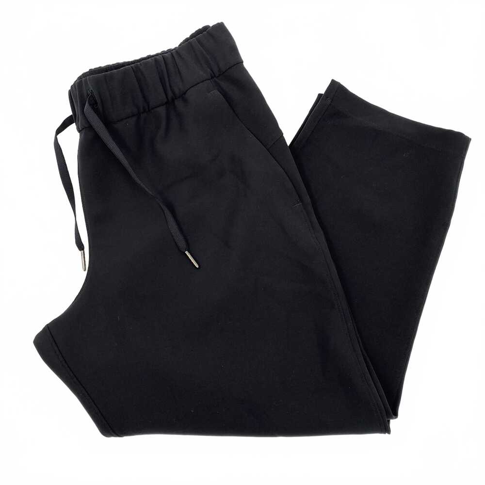Lululemon Black Capri Joggers | Women’s Size 8 Regular